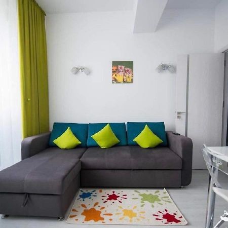 Apartel Joy Năvodari Esterno foto