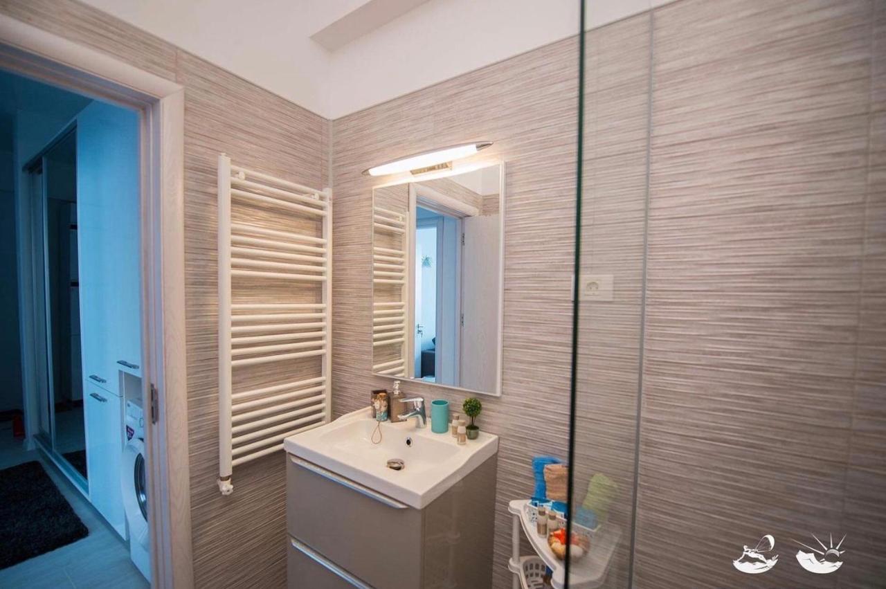 Apartel Joy Năvodari Esterno foto
